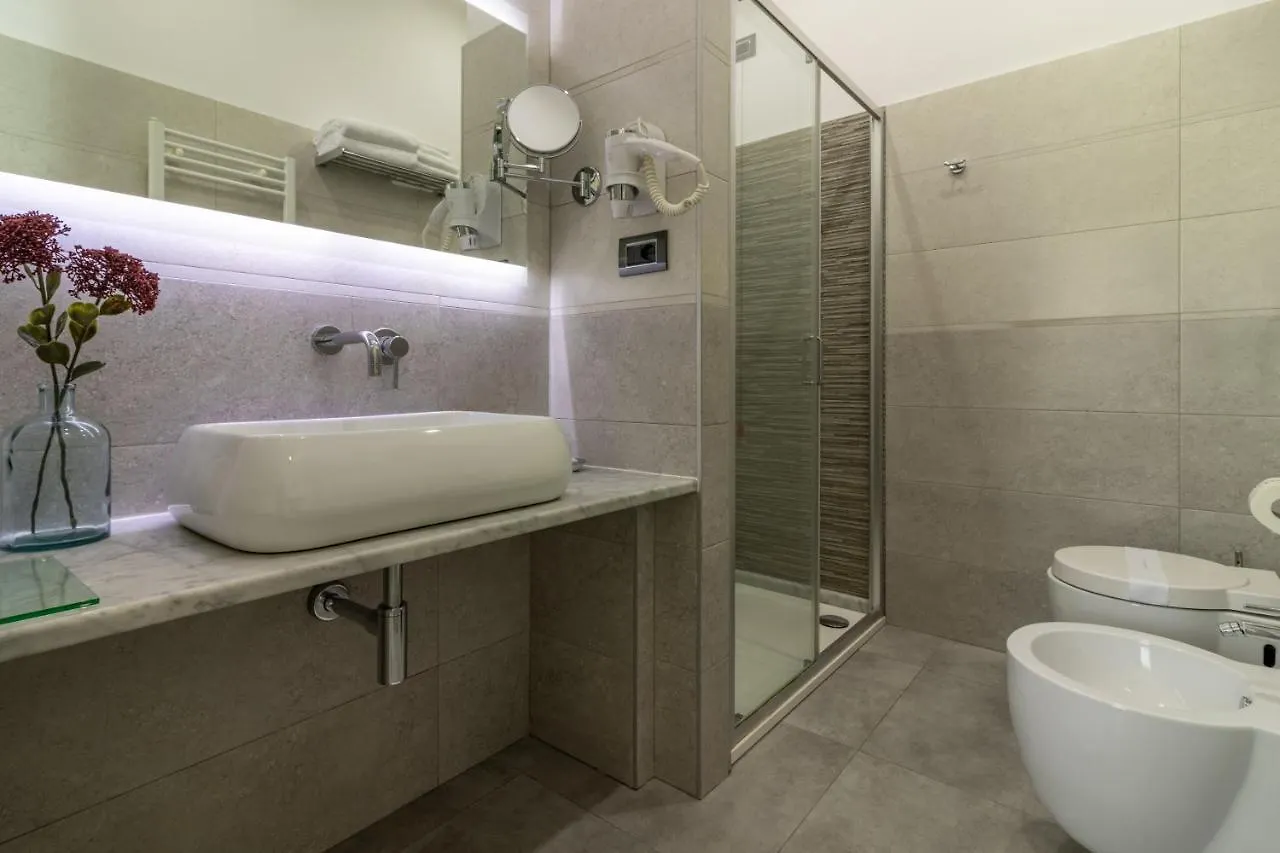 Hotel Cinque Terre Gateway La Spezia 2*,  Italia